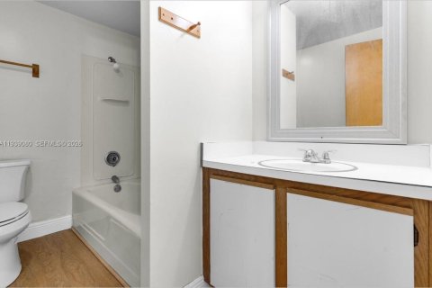 Condominio en venta en Homestead, Florida, 4 dormitorios, 307.69 m2 № 2088553 - foto 21