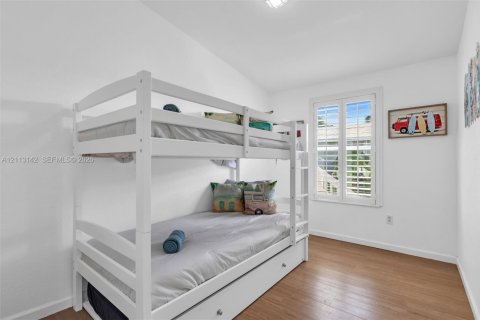 Villa ou maison à louer à Marathon, Floride: 3 chambres, 89.19 m2 № 2434028 - photo 22