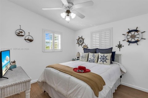 Villa ou maison à louer à Marathon, Floride: 3 chambres, 89.19 m2 № 2434028 - photo 19