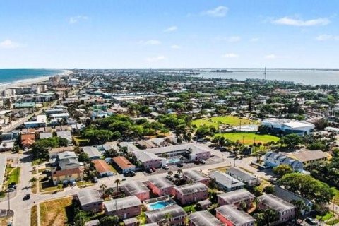 Copropriété à vendre à Cape Canaveral, Floride: 1 chambre, 62.43 m2 № 2145185 - photo 15