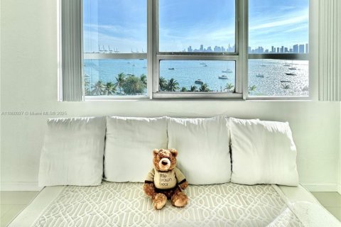 Copropriété à louer à Miami Beach, Floride: 1 chambre, 67.73 m2 № 1890230 - photo 10