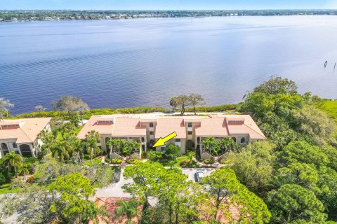Condo à Palm City, Floride, 2 chambres  № 2085677