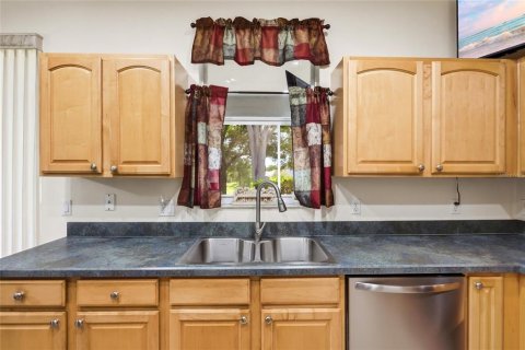 House in Clermont, Florida 3 bedrooms, 202.06 sq.m. № 2204057 - photo 23