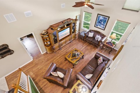 House in Clermont, Florida 3 bedrooms, 202.06 sq.m. № 2204057 - photo 9