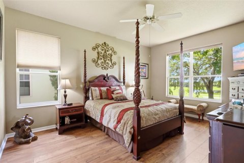 House in Clermont, Florida 3 bedrooms, 202.06 sq.m. № 2204057 - photo 10