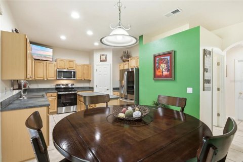 House in Clermont, Florida 3 bedrooms, 202.06 sq.m. № 2204057 - photo 20
