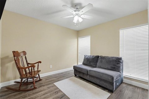 House in Riverview, Florida 3 bedrooms, 141.68 sq.m. № 2226165 - photo 18