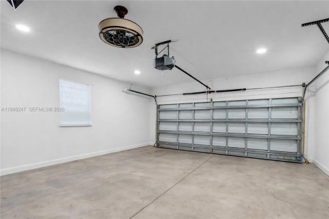 Купить виллу или дом в Хомстед, Флорида 5 спален, 239.22м2, № 2065784 - фото 26