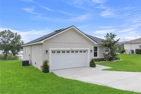 House in Haines City, Florida 3 bedrooms, 170.57 sq.m. № 1917014 - photo 6