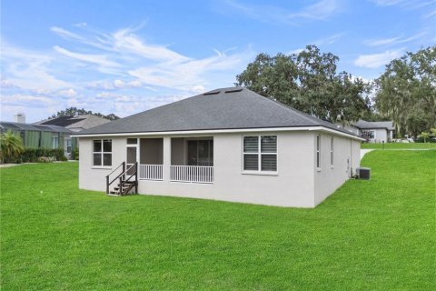 House in Haines City, Florida 3 bedrooms, 170.57 sq.m. № 1917014 - photo 28