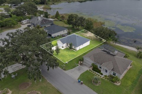 House in Haines City, Florida 3 bedrooms, 170.57 sq.m. № 1917014 - photo 30