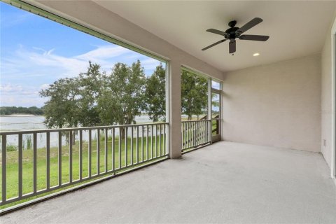 House in Haines City, Florida 3 bedrooms, 170.57 sq.m. № 1917014 - photo 26