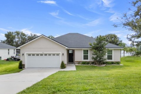 House in Haines City, Florida 3 bedrooms, 170.57 sq.m. № 1917014 - photo 1