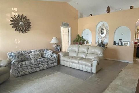 Villa ou maison à vendre à Winter Haven, Floride: 4 chambres, 193.98 m2 № 1840155 - photo 13