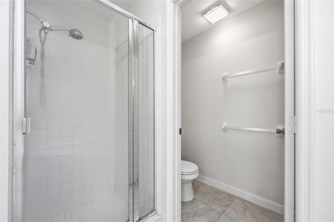 Casa en venta en Altamonte Springs, Florida, 4 dormitorios, 183.2 m2 № 2299855 - foto 10