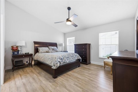 Casa en venta en Altamonte Springs, Florida, 4 dormitorios, 183.2 m2 № 2299855 - foto 8