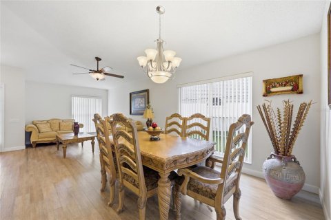 Casa en venta en Altamonte Springs, Florida, 4 dormitorios, 183.2 m2 № 2299855 - foto 6