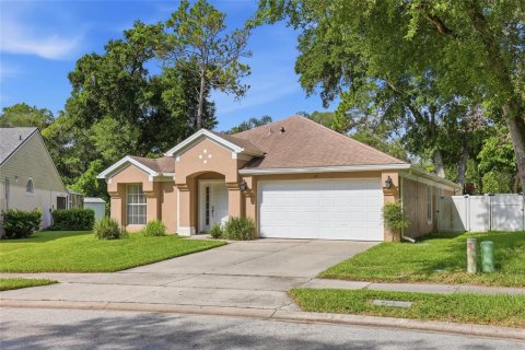 Casa en venta en Altamonte Springs, Florida, 4 dormitorios, 183.2 m2 № 2299855 - foto 2
