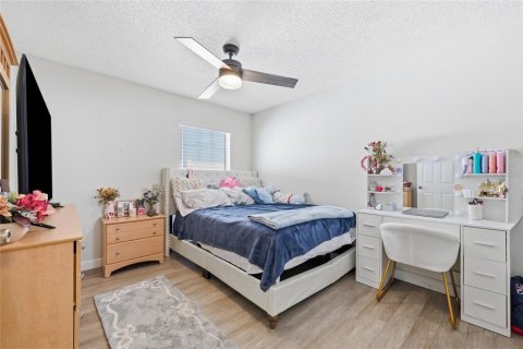 Casa en venta en Altamonte Springs, Florida, 4 dormitorios, 183.2 m2 № 2299855 - foto 21