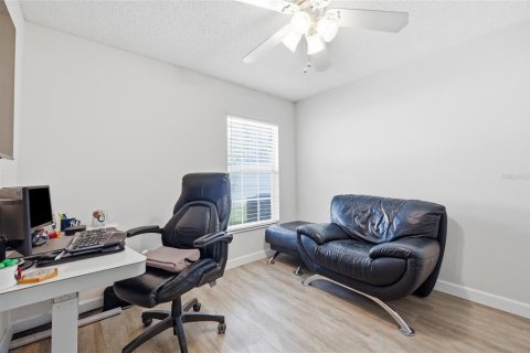 Casa en venta en Altamonte Springs, Florida, 4 dormitorios, 183.2 m2 № 2299855 - foto 20