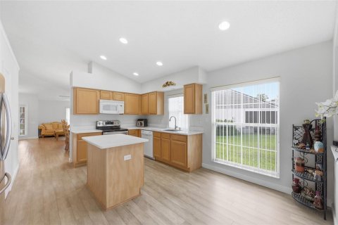 Casa en venta en Altamonte Springs, Florida, 4 dormitorios, 183.2 m2 № 2299855 - foto 14