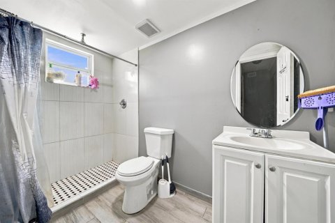 Купить коммерческую недвижимость в Лейк-Уорт, Флорида № 2430273 - фото 24