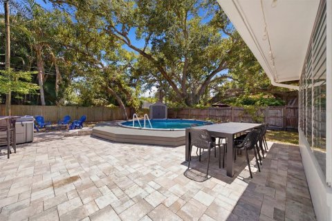 House in Clearwater, Florida 2 bedrooms, 113.62 sq.m. № 2223236 - photo 28