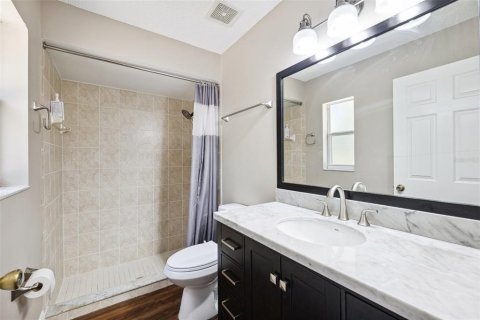 Casa en venta en Spring Hill, Florida, 4 dormitorios, 152.92 m2 № 1674006 - foto 9