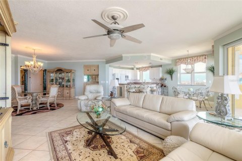 Copropriété à vendre à Daytona Beach, Floride: 3 chambres, 226.03 m2 № 2124117 - photo 13