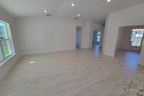 House in Ocala, Florida 4 bedrooms, 208.1 sq.m. № 2152366 - photo 15