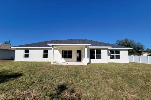 House in Ocala, Florida 4 bedrooms, 208.1 sq.m. № 2152366 - photo 3
