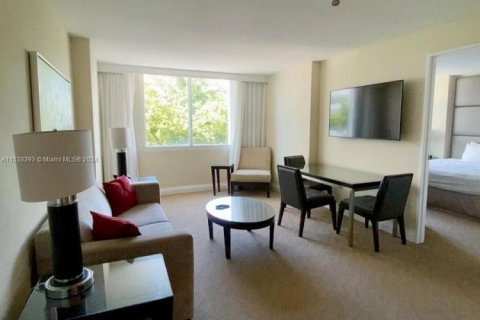 Condo in Fort Lauderdale, Florida, 2 bedrooms  № 1709796 - photo 14