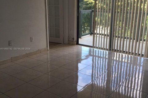 Купить кондоминиум в Майами, Флорида 2 спальни, 83.43м2, № 2049576 - фото 7