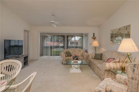 Copropriété à vendre à Lake Wales, Floride: 2 chambres, 101.08 m2 № 1349382 - photo 3