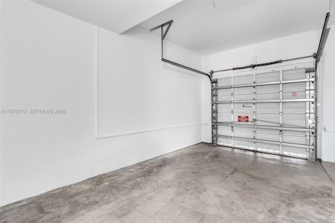 Townhouse in Miami, Florida 3 bedrooms, 165.09 sq.m. № 2040851 - photo 23