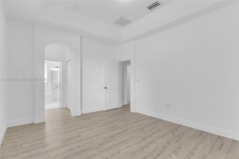 Townhouse in Miami, Florida 3 bedrooms, 165.09 sq.m. № 2040851 - photo 13