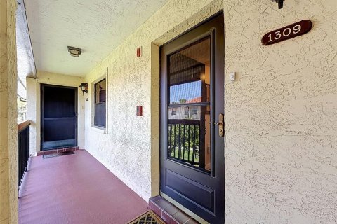 Condo in Clearwater, Florida, 2 bedrooms  № 2158009 - photo 8