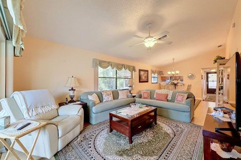 Condo in Clearwater, Florida, 2 bedrooms  № 2158009 - photo 18
