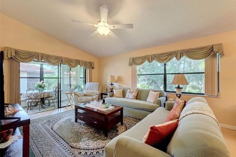 Condo in Clearwater, Florida, 2 bedrooms  № 2158009 - photo 19