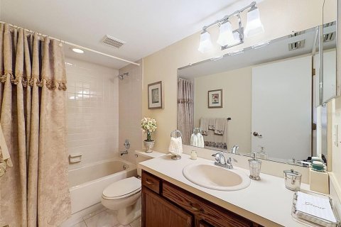 Condo in Clearwater, Florida, 2 bedrooms  № 2158009 - photo 27