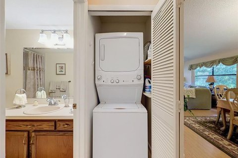 Condo in Clearwater, Florida, 2 bedrooms  № 2158009 - photo 29
