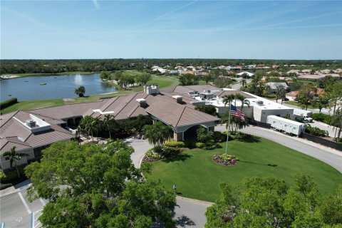 Copropriété à vendre à Sarasota, Floride: 2 chambres, 121.79 m2 № 1547825 - photo 5