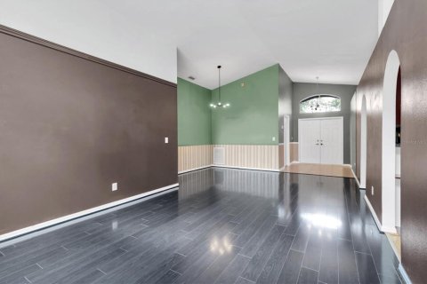 House in Zephyrhills, Florida 3 bedrooms, 163.42 sq.m. № 1343644 - photo 10