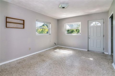 House in Orlando, Florida 3 bedrooms, 141.68 sq.m. № 1883068 - photo 16