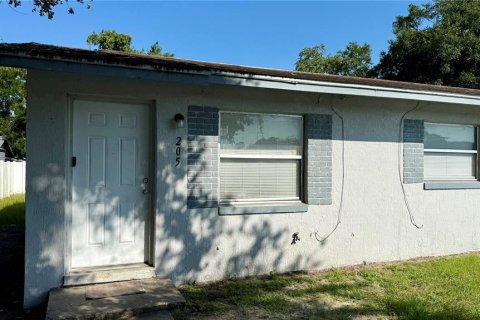 Apartamento en Wildwood, Florida 3 dormitorios, 142.7 m2 № 2150531