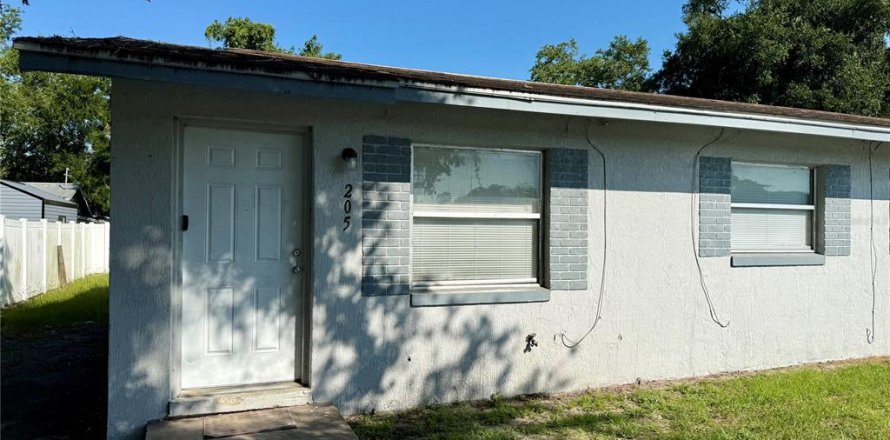 Apartamento en Wildwood, Florida 3 dormitorios, 142.7 m2 № 2150531