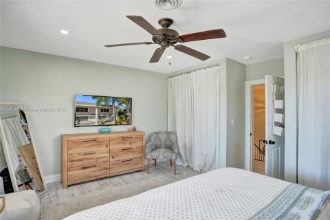 Condo in Fort Lauderdale, Florida, 2 bedrooms  № 1974533 - photo 17