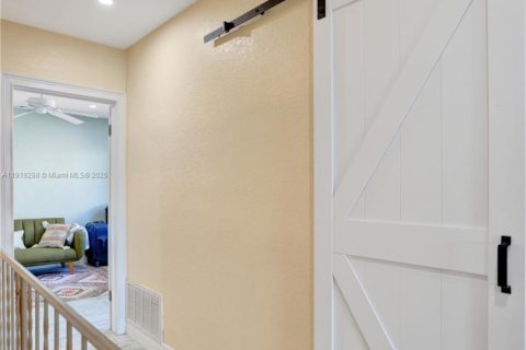 Condo in Fort Lauderdale, Florida, 2 bedrooms  № 1974533 - photo 26