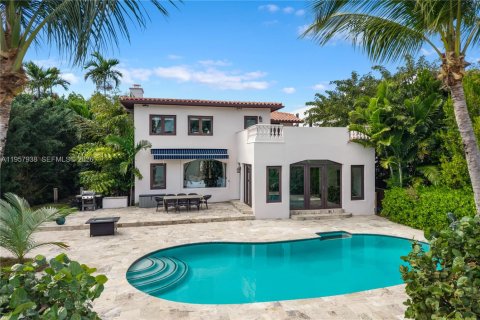Casa en venta en Miami Beach, Florida, 5 dormitorios, 370.22 m2 № 2025156 - foto 2