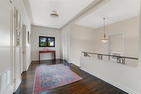 Casa en venta en Miami Beach, Florida, 5 dormitorios, 370.22 m2 № 2025156 - foto 14